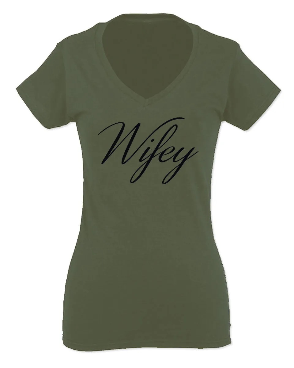 VICES AND VIRTUESS Letter Printed Wifey Couple Wedding Hubby Matching Bride For Women V neck fitted T Shirt